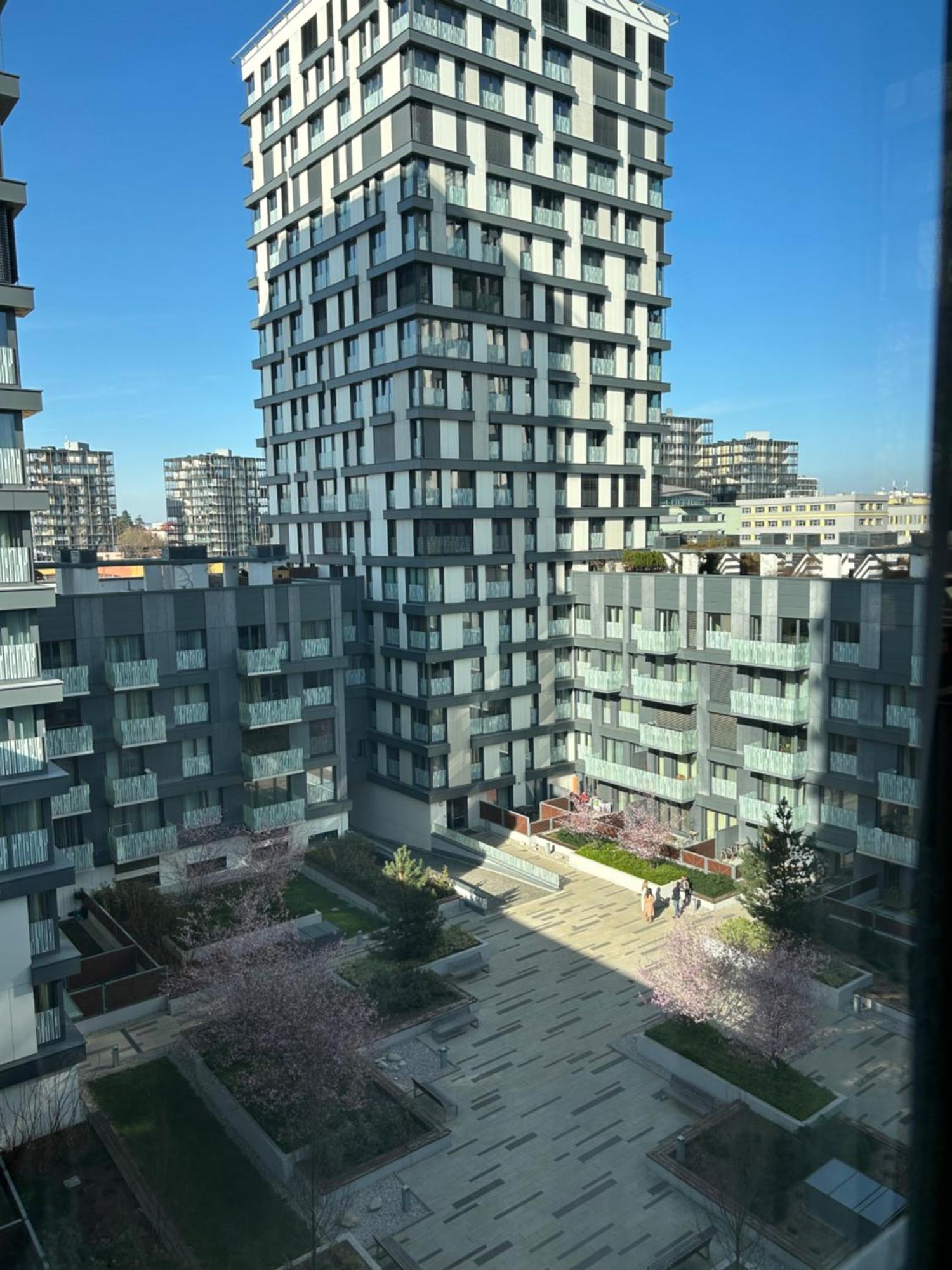 Garden Towers Apartamento Praga Exterior foto